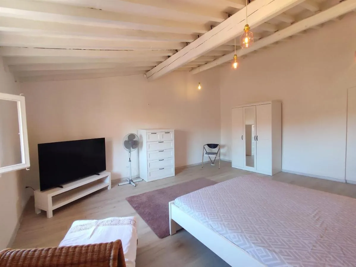 Santini House Apartment Piombino Italy